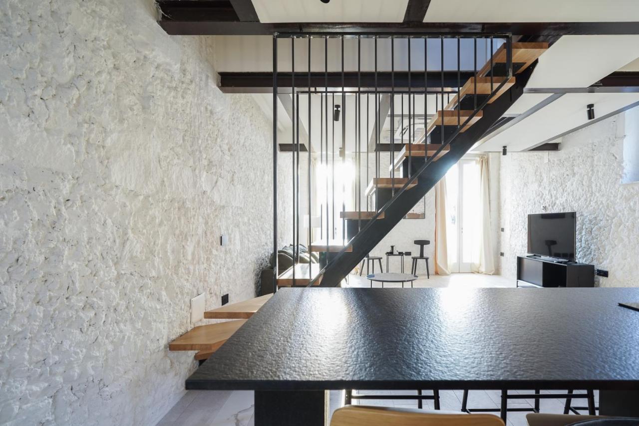Su Meri Mannu Stampace - Luxury Apartment - Terrace Κάλιαρι Εξωτερικό φωτογραφία